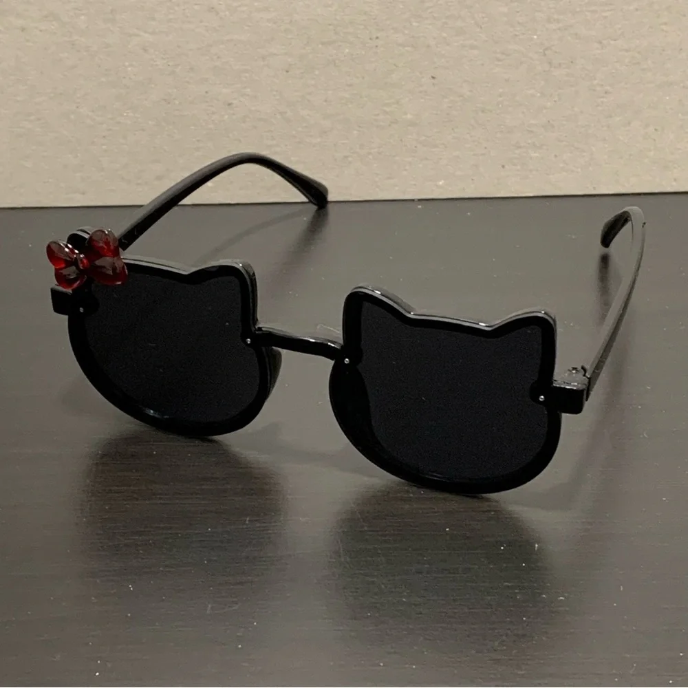 Children Summer Sunglasses Cat Bow with Case in Black